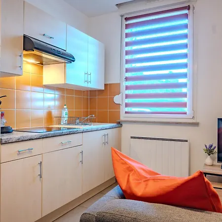 Le Petit Schilick - Proche Tram - Arrivee Autonome - Commerces A Proximite