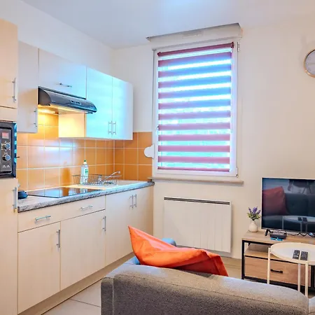 Le Petit Schilick - Proche Tram - Arrivee Autonome - Commerces A Proximite